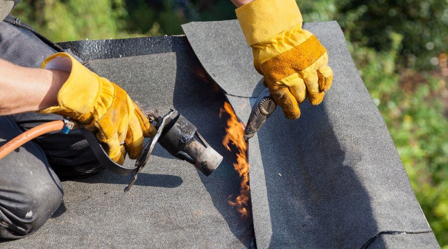 Professional gutter cleaning in Sharon Grove, KY
